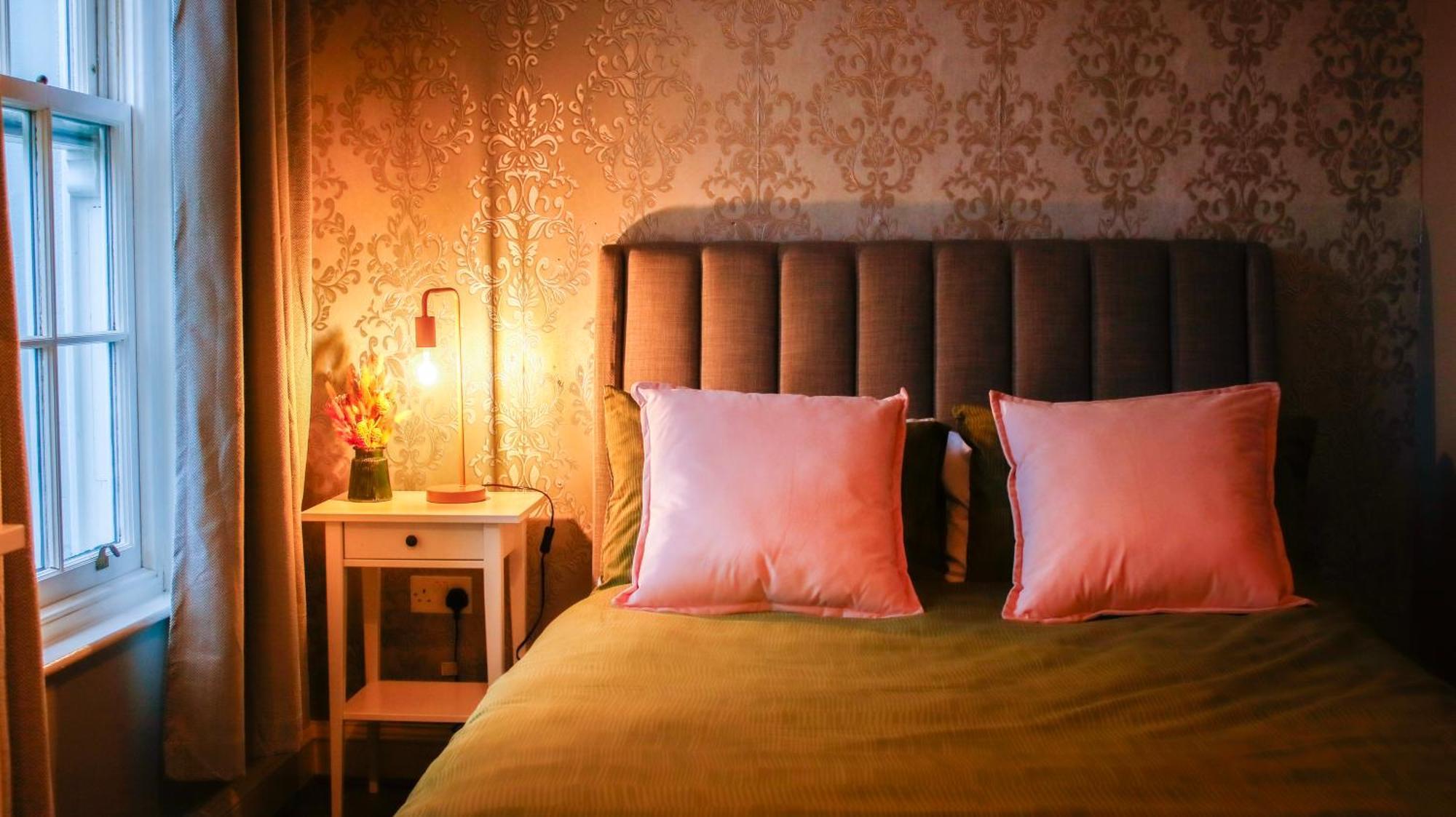 Strawberry Fields Apartment