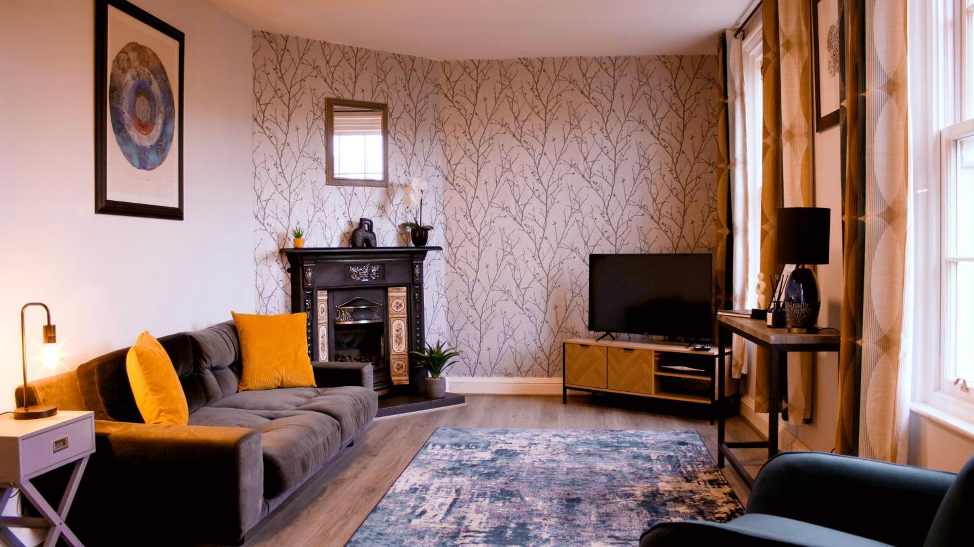 Strawberry Fields Apartment *